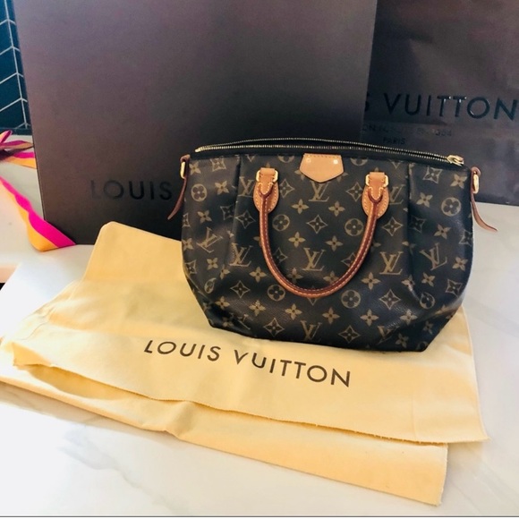 Louis Vuitton Monogram Turenne PM - Picture 15 of 16